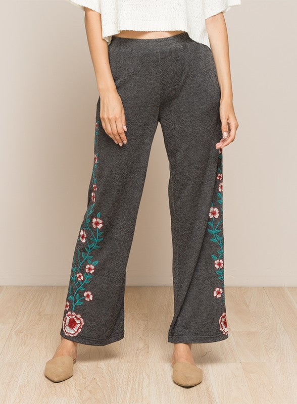 LONG FLORAL EMBROIDERED WIDE LEGGED PANTS